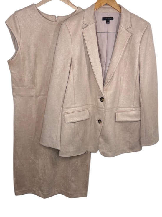 Ann Taylor Dresses & Skirts - Ann Taylor Pale Pink Faux Suede Blazer Dress 2 Piece Set Women Size 14